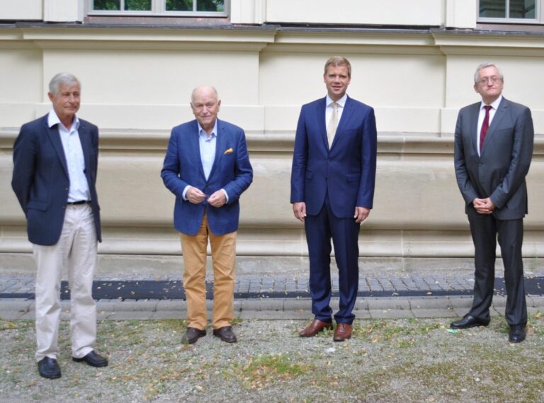 Neuer und alter Vorstand